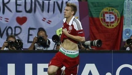 Pijani Bendtner divljao po Kopenhagenu Pijani Bendtner divljao po Kopenhagenu