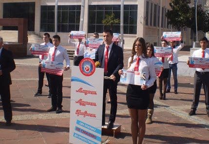 SNP predstavila program za izbore u Podgorici, BEČIĆ: U DPS-u svjesni da im je poraz zagarantovan SNP predstavila program za izbore u Podgorici, BEČIĆ: U DPS-u svjesni da im je poraz zagarantovan