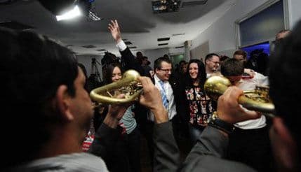 Reakcije na izbore: Od trubača do nevjerice Reakcije na izbore: Od trubača do nevjerice