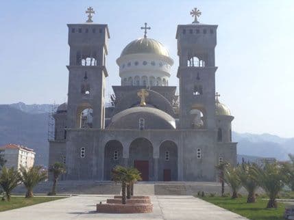 MCP: Finansijska kriza i zlatne kupole MCP: Finansijska kriza i zlatne kupole