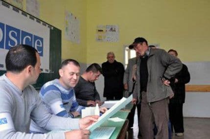 “Srpski izbori prekršili Ustav” “Srpski izbori prekršili Ustav”