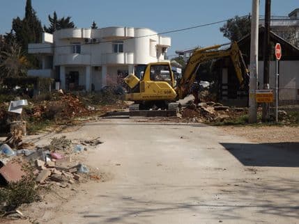 BAR: Radovi na proširenju puta uzburkali Mrkojeviće BAR: Radovi na proširenju puta uzburkali Mrkojeviće
