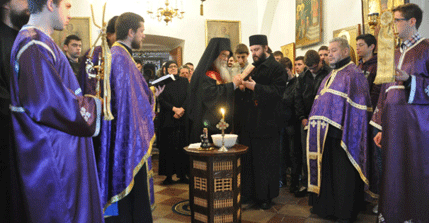 AMFILOHIJE: Nadanje se naše zakopalo, na Kosovo u jednu grobnicu AMFILOHIJE: Nadanje se naše zakopalo, na Kosovo u jednu grobnicu