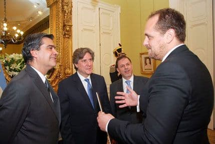 Stojović predao akreditivna pisma predsjedniku Argentine Stojović predao akreditivna pisma predsjedniku Argentine