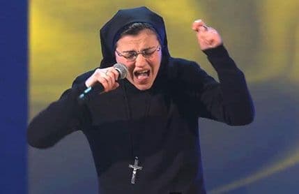 VIDEO: Časna sestra “rasturila” u italijanskom talent šou VIDEO: Časna sestra “rasturila” u italijanskom talent šou