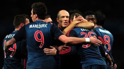 Mandžukić između Arsenala i Čelsija Mandžukić između Arsenala i Čelsija