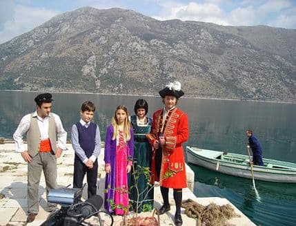 U Stolivu danas centralna manifestacija „Fešta kamelija 2014“ U Stolivu danas centralna manifestacija „Fešta kamelija 2014“