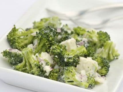 Namirnice koje bi žene trebalo da konzumiraju češće Namirnice koje bi žene trebalo da konzumiraju češće