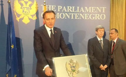 KRIVOKAPIĆ: Očekujemo konačan odgovor Tužilaštva u slučaju Telekom, stav ambasade SAD partnerski KRIVOKAPIĆ: Očekujemo konačan odgovor Tužilaštva u slučaju Telekom, stav ambasade SAD partnerski