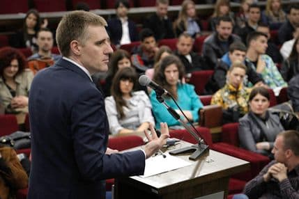 LUKŠIĆ: Put evropskih integracija biće olakšan ulaskom u NATO LUKŠIĆ: Put evropskih integracija biće olakšan ulaskom u NATO