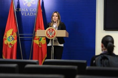VELIČKOVIĆ: Smanjiti cijene interneta VELIČKOVIĆ: Smanjiti cijene interneta