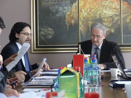 Nacionalni parkovi će rekonstruisati restoran "Crno jezero" Nacionalni parkovi će rekonstruisati restoran "Crno jezero"