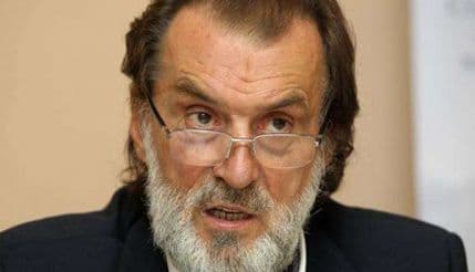 Vuk Drašković godinama bio predmet obrade DB-a Vuk Drašković godinama bio predmet obrade DB-a