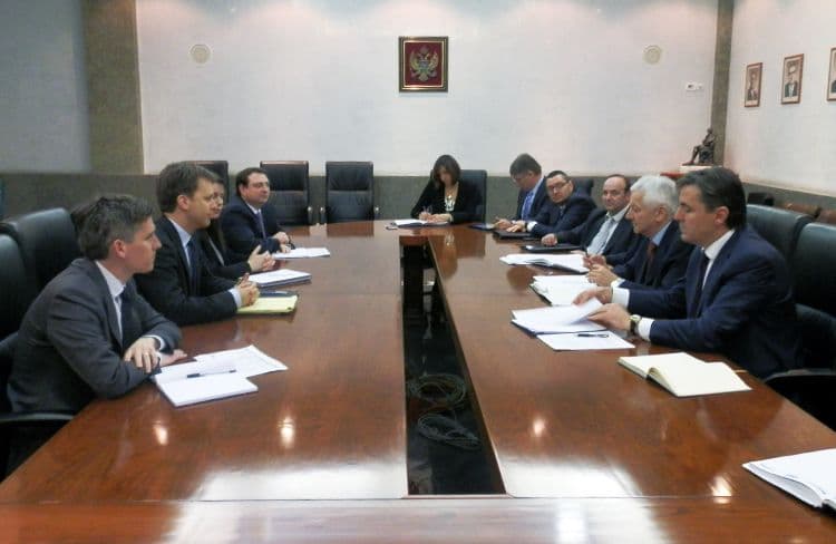 MMF: Izgradnja auto-puta uticaće na deficit budžeta MMF: Izgradnja auto-puta uticaće na deficit budžeta