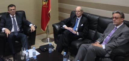 Pravni status COR-a do kraja godine Pravni status COR-a do kraja godine