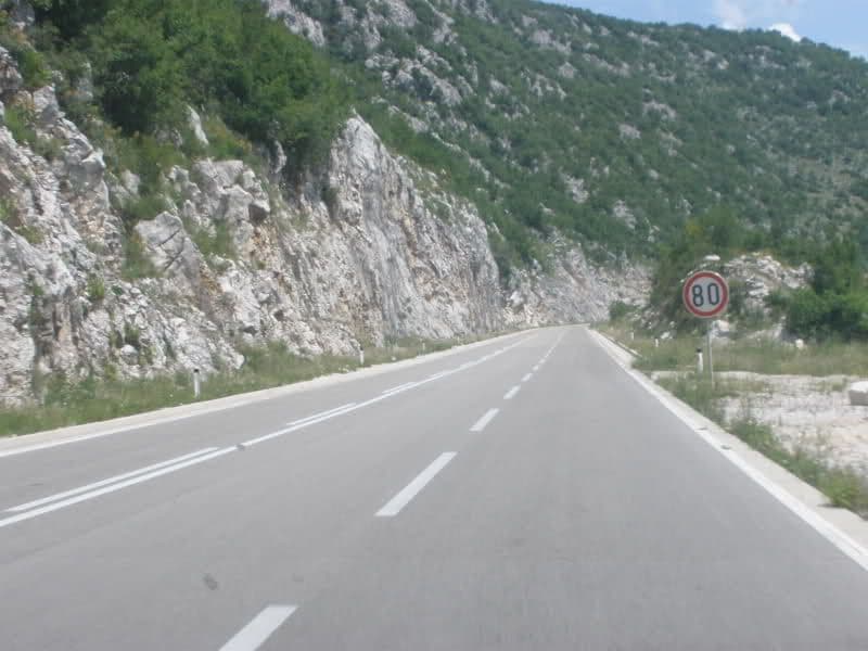 U udesu povrijeđene dvije djevojčice U udesu povrijeđene dvije djevojčice