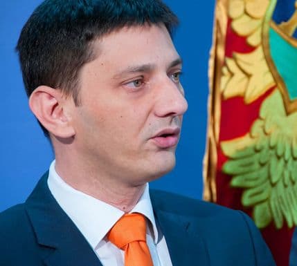 PAJOVIĆ: Nećemo dozvoliti da Stijepović bude slamka spasa DPS-a PAJOVIĆ: Nećemo dozvoliti da Stijepović bude slamka spasa DPS-a