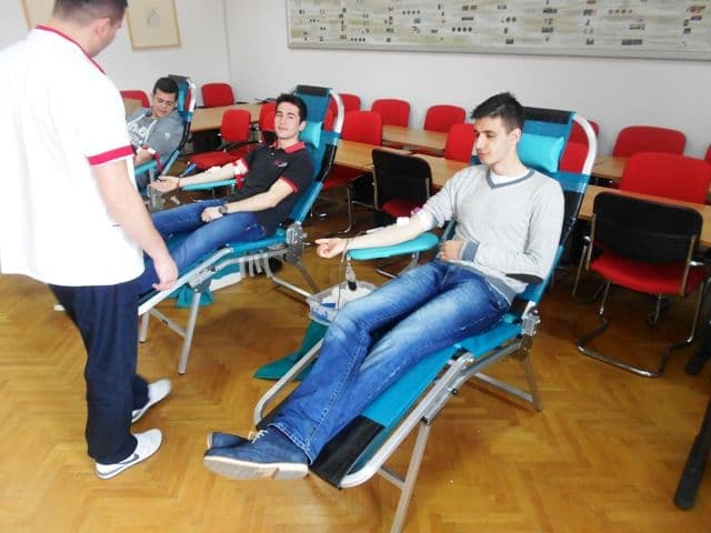 Studenti Ekonomskog fakulteta dali krv Studenti Ekonomskog fakulteta dali krv