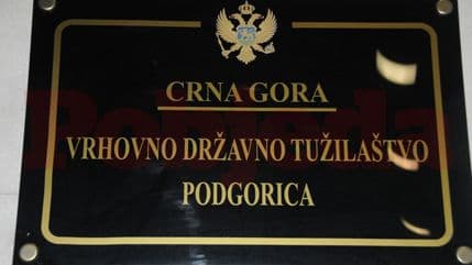 VDT: Zbog smrti Nikole Drakulovića slučaj o Lučkoj kapetaniji arhiviran VDT: Zbog smrti Nikole Drakulovića slučaj o Lučkoj kapetaniji arhiviran