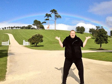 Kako je Kim Dotkom zgrnuo milione? Kako je Kim Dotkom zgrnuo milione?