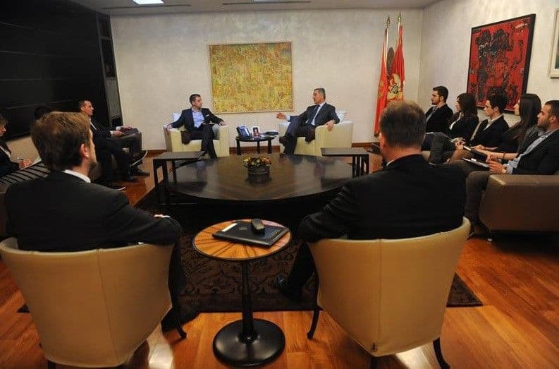 ĐUKANOVIĆ: Visoko obrazovanje okosnica državne politike ĐUKANOVIĆ: Visoko obrazovanje okosnica državne politike