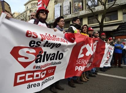 Desetine hiljada ljudi marširalo ulicama Madrida Desetine hiljada ljudi marširalo ulicama Madrida