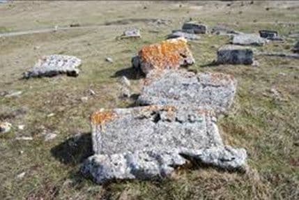 Bezvremene poruke kamenih spavača Bezvremene poruke kamenih spavača