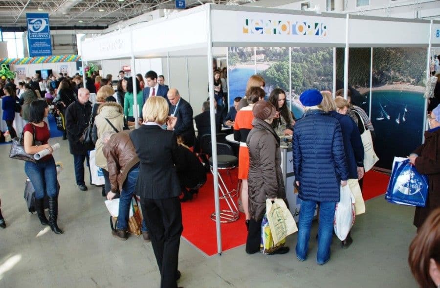 Radović zove Ruse na ljetovanje Radović zove Ruse na ljetovanje