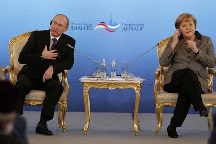 Merkel prijeti Putinu novim sankcijama Merkel prijeti Putinu novim sankcijama