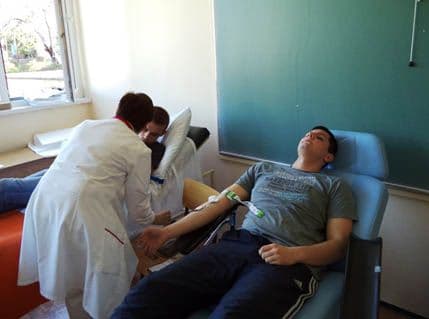 Studenti Fakulteta za pomorstvo dali krv Studenti Fakulteta za pomorstvo dali krv