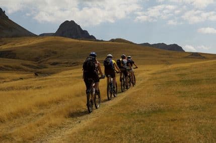 Crnoj Gori plaketa „Thomas Cook“-a za održivi turizam Crnoj Gori plaketa „Thomas Cook“-a za održivi turizam