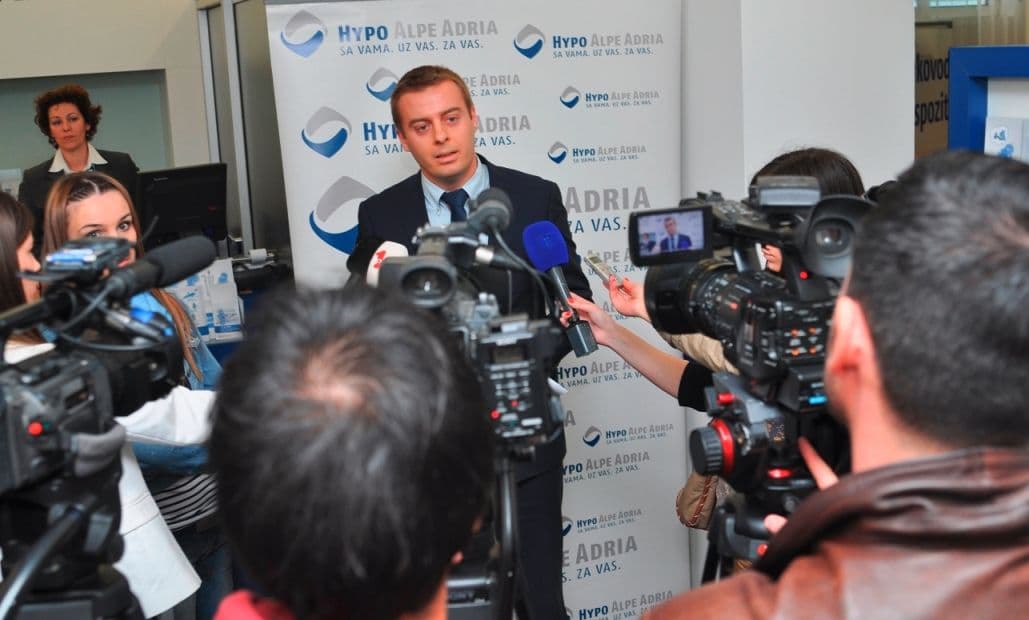 Hypo banka obilježila osmi rođendan u Crnoj Gori Hypo banka obilježila osmi rođendan u Crnoj Gori