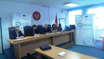 Nikšić: Uručeni ECDL sertifikati zaposlenima u Osnovnom sudu Nikšić: Uručeni ECDL sertifikati zaposlenima u Osnovnom sudu