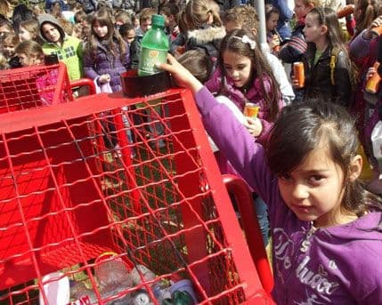 Nikšić: Postavljeno eko skulptura za odlaganje ambalaže Nikšić: Postavljeno eko skulptura za odlaganje ambalaže