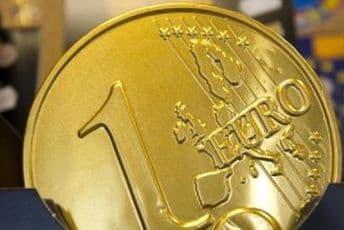 Zgrada na 23 sprata u Parizu prodaje se za euro