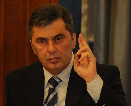 ĐUKANOVIĆ: Zakon ne sprečava Vladu da isplaćuje studentske kredite ĐUKANOVIĆ: Zakon ne sprečava Vladu da isplaćuje studentske kredite