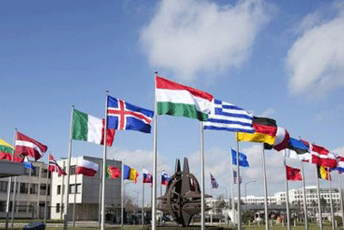 NATO: Rusi zauzeli Krim, a intervencija na Kosovu je legitimna