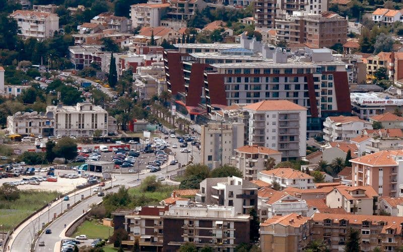 Budva: Novim asfaltom kroz Mainski put od sljedeće sedmice Budva: Novim asfaltom kroz Mainski put od sljedeće sedmice
