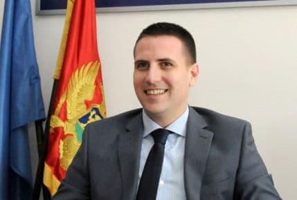 VEŠOVIĆ: DPS i Vlada od početka vode politiku prema EU i NATO VEŠOVIĆ: DPS i Vlada od početka vode politiku prema EU i NATO