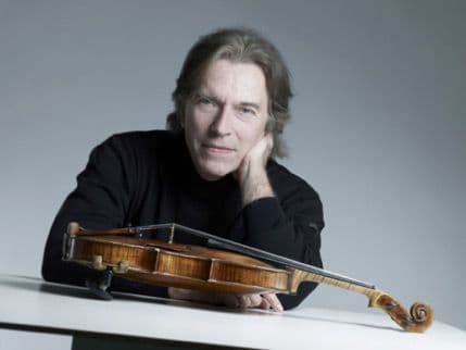 Kolundžija i Revič sa učenicima „Andre Navare“ na festivalu „Muzika i duhovnost“ Kolundžija i Revič sa učenicima „Andre Navare“ na festivalu „Muzika i duhovnost“