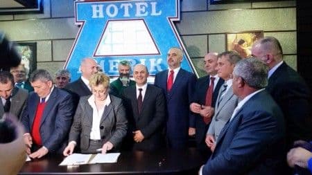 Kosovo i Albanija za ukidanje granice Kosovo i Albanija za ukidanje granice