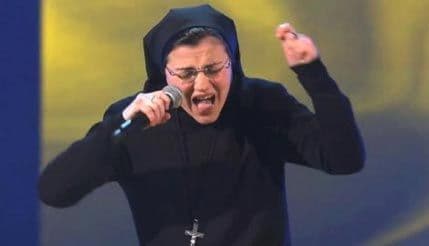 VIDEO: Časna sestra oduševila pjesmom "Girls Just Wanna Have Fun" VIDEO: Časna sestra oduševila pjesmom "Girls Just Wanna Have Fun"