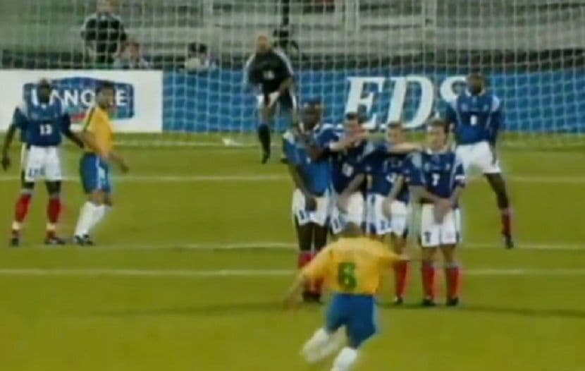 VIDEO: Naučnici istražuju čuveni slobodnjak Roberta Karlosa VIDEO: Naučnici istražuju čuveni slobodnjak Roberta Karlosa