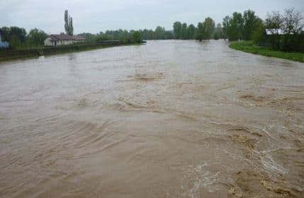 Vanredna situacija u 12 opština Vanredna situacija u 12 opština