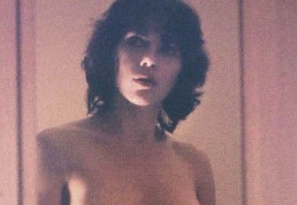 Potpuno gola Skarlet Johanson kao seksi vanzemaljka Potpuno gola Skarlet Johanson kao seksi vanzemaljka