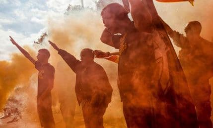 Novi fašisti: Mrze Evropsku uniju, obožavaju Putina Novi fašisti: Mrze Evropsku uniju, obožavaju Putina