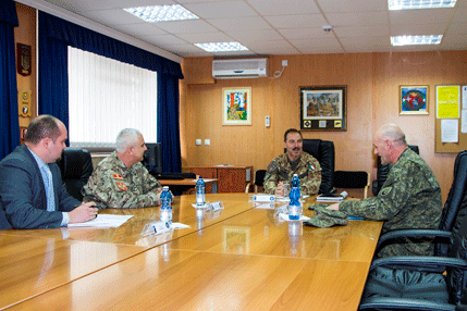 Admiral Samardžić u radnoj posjeti Kosovu Admiral Samardžić u radnoj posjeti Kosovu