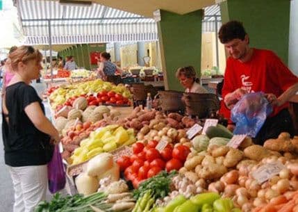 Nek se zove kako hoće, samo da je domaće Nek se zove kako hoće, samo da je domaće