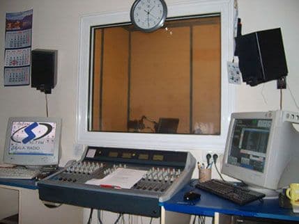 Radio Skala tri dana bez telefona i interneta Radio Skala tri dana bez telefona i interneta