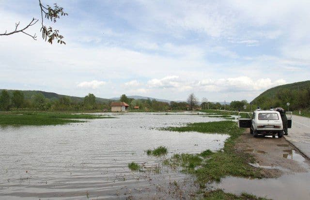 Aleksinac: Nađena tijela utopljene djece Aleksinac: Nađena tijela utopljene djece